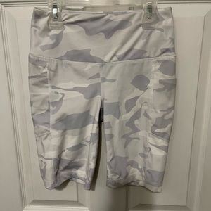 Yogalicious Lux White Gray Camo High Waist Athletic Running Workout Shorts S